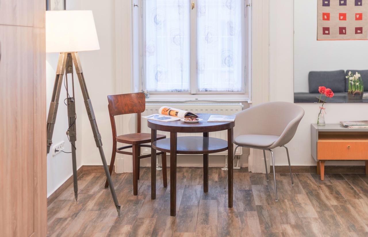 Family And Friends Apartment Budapest Exterior foto